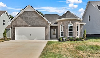 1129 Mourning Cloak Dr, Clarksville, TN 37043