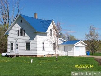 181 1st St NW, Henriette, MN 55036