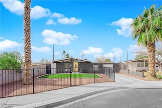 709 Osprey Cir, Las Vegas, NV 89107