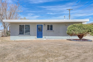 1525 Spence Ave SE, Albuquerque, NM 87106