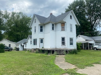 901 4th Ave, Sterling, IL 61081