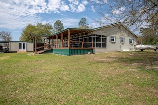 7757 Paradise Dr, Donalsonville, GA 39845