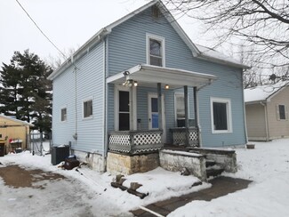 407 W Cherokee Ave, Shabbona, IL 60550
