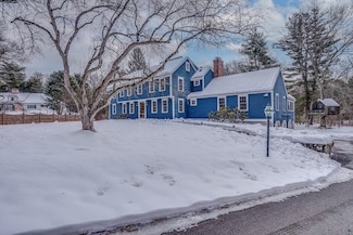 114 Deer Grass Ln, Concord, MA 01742