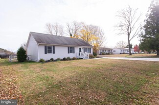 16 N Maple Ave, Ridgely, MD 21660
