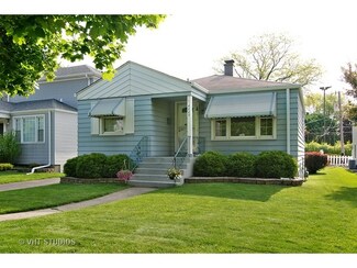 4609 Wenonah Ave, Berwyn, IL 60402