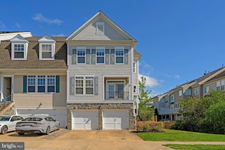 18202 Mill House Square, Leesburg, VA 20176