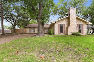 921 Sleepy Hollow Dr, Garland, TX 75043
