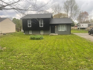740 Kahl St NE, Palmyra, IN 47164