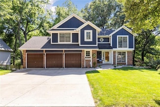 4416 NW Normandy Ln, Kansas City, MO 64116