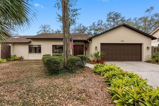 365 Mayfair Cir E, Palm Harbor, FL 34683