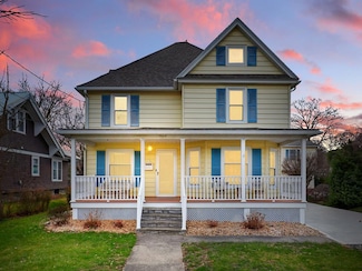 702-704 S Wilbur Ave, Sayre, PA 18840