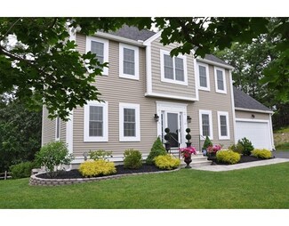 11 Eseks Cir, South Grafton, MA 01560