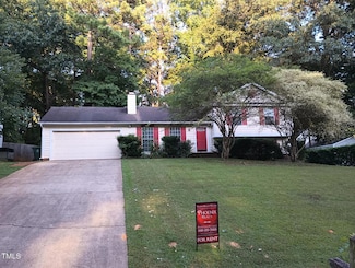 102 Redgate Dr, Cary, NC 27513