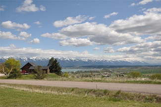 33792 Meadow Rd, Polson, MT 59860