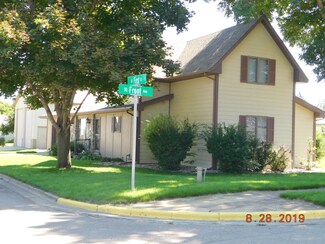 501 1st St SE, Wagner, SD 57380