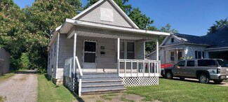 304 S Olive St, Pittsburg, KS 66762