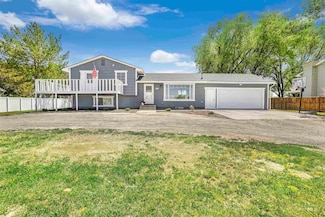835 S Park Ave W, Twin Falls, ID 83301