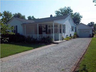 1400 S Boeke Rd, Evansville, IN 47714