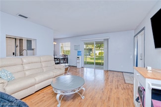 3350 Alouette Cir Unit 3, Fort Myers, FL 33907