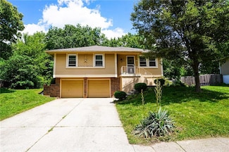 309 SE Jackson St, Lees Summit, MO 64063