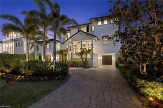 434 Trade Winds Ave, Naples, FL 34108
