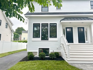 50 York Ave Unit 50, Watertown, MA 02472