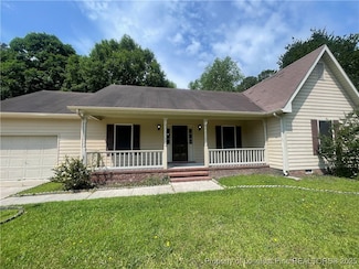 6160 Lakeway Dr, Fayetteville, NC 28306