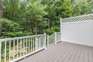 100 Woodland Green, Rochester, NH 03868