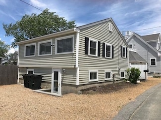 6 46th St Unit 1, Newbury, MA 01951
