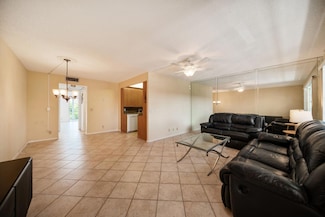 3011 Lincoln A, Boca Raton, FL 33434