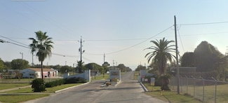 0 Curlew Unit 82863383, Palacios, TX 77465