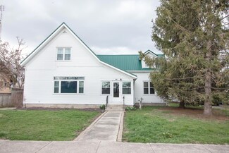 115 W Butcher St, Geneva, IN 46740