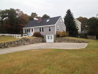36 Teaticket Path, Teaticket, MA 02536