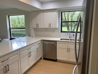 511 SW South River Dr Unit 106, Stuart, FL 34997