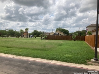 104 Sutton Place-Lot #4, Uvalde, TX 78801