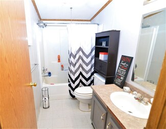 38 Dunham Rd, Charlestown, NH 03603