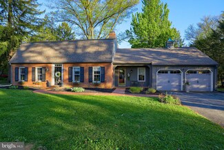 22 Cedar Ln, Lancaster, PA 17601