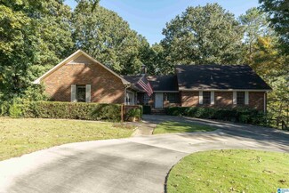 5207 Post House Ln, Birmingham, AL 35242