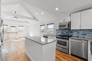 158 Wayne St Unit 423A, Jersey City, NJ 07302