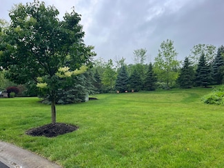 2600 Scioto Pointe Ln, Columbus, OH 43221