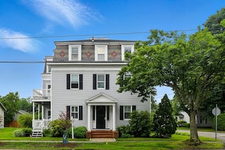 38 Moseley Ave Unit 5, Newburyport, MA 01950