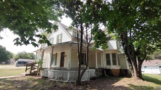 824 Hudson St, Burlington, KS 66839