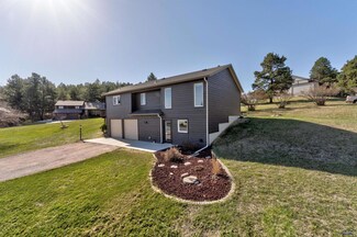 7497 Tanager Dr, Rapid City, SD 57702