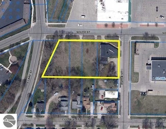 201 South St, Cadillac, MI 49601
