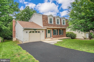 8748 Country Ln, Manassas, VA 20110