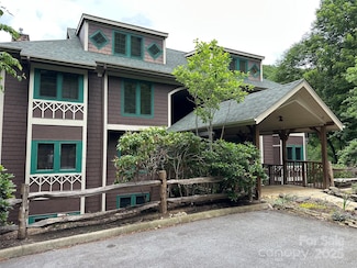 222 Creekside Way Unit D-101, Burnsville, NC 28714