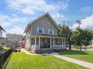 3424 Cottage Grove Ave, Des Moines, IA 50311