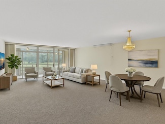 625 Oaks Dr Unit 305, Pompano Beach, FL 33069