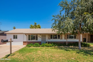 1042 E El Camino Dr, Phoenix, AZ 85020
